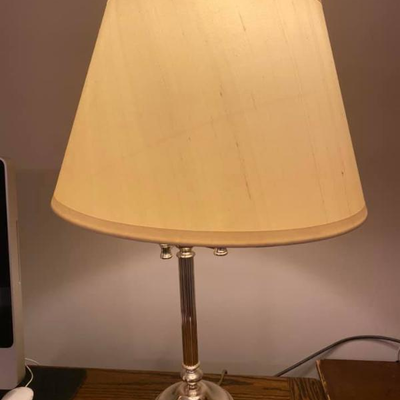 FLOOR & TABLE LAMPS