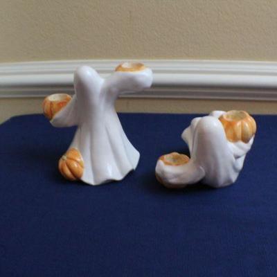LOT #129: (2) Small Fitz and Floydâ„¢ Halloween Laughing Ghosts w/ Pumpkins