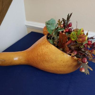 LOT #146: Artificial Thanksgiving Holiday Gourd Cornucopia