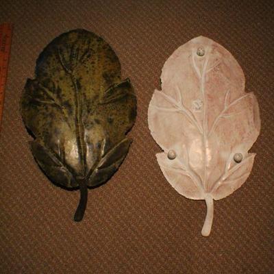 LOT #150: Pair of Leaf Decorative Plates