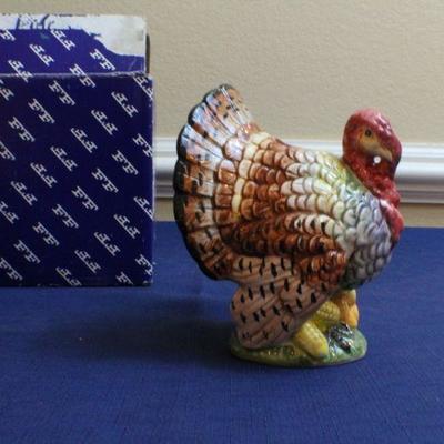 LOT #153: Pair of Fitz and Floydâ„¢ Ceramic Thanksgiving Turkey Decorative Figures