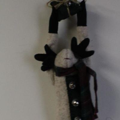 LOT #165: Woof & Poofâ„¢ Hanging Stuffed Holiday Home deco 