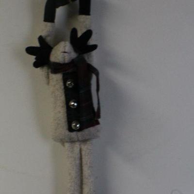 LOT #165: Woof & Poofâ„¢ Hanging Stuffed Holiday Home deco 