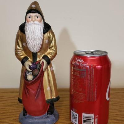 Lot 182: Moni 1998 Santa With Gold Coat & White Stars