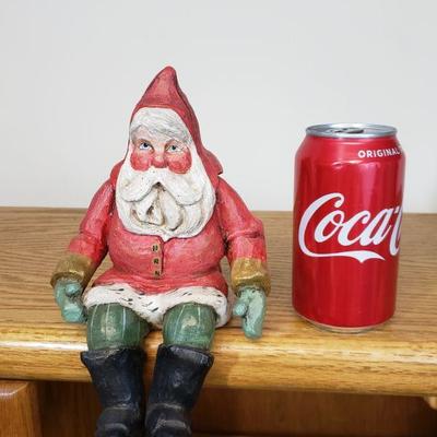 Lot 197: House of Hatten Sitting Santa