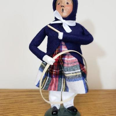 Lot 229: Byers Caroler Girl With Hoop