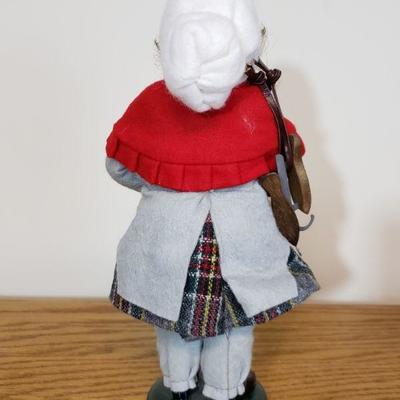 Lot 230: Byers Caroler Girl with Ice Skates