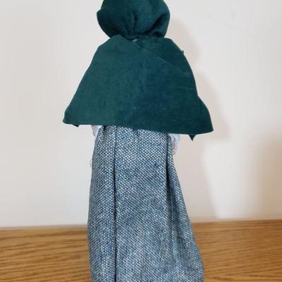 Lot 235: Byers Caroler with Basket