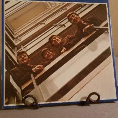 LOT #246: Assorted Vintage LP's (THE BEATLES)