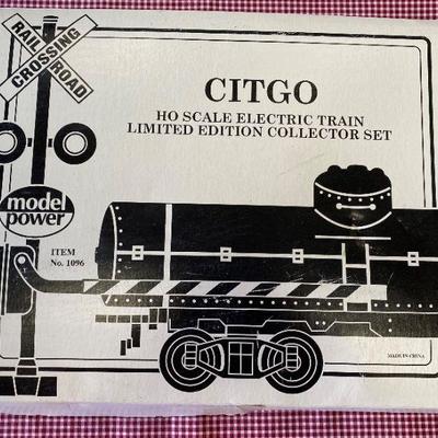 LOT#F2: Citgo HO Scale Train