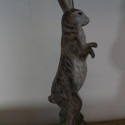 LOT #277: 1998 MONIâ„¢ Standing Bunny Easter Holiday Deco