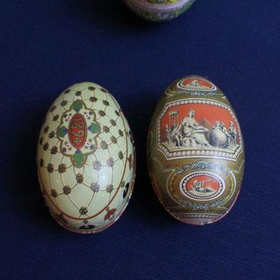 LOT #284: Vintage Bundle of (3) Designer Easter Eggs