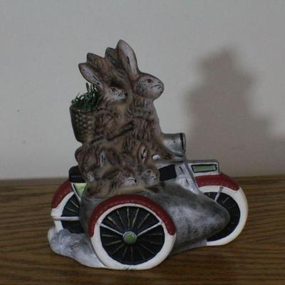 LOT #290: 2002 MONIâ„¢ Easter Bunny Riding Motorcycle Holiday Home Deco 