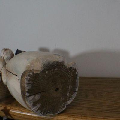 LOT #304: Patriotic Wooden Bunny Home Deco