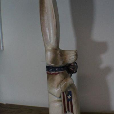 LOT #304: Patriotic Wooden Bunny Home Deco