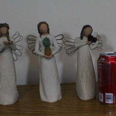 LOT #341: Set of (3) Willow Treeâ„¢ Angle of Hope Figures w/ Angle wings