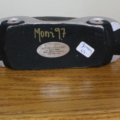 LOT #347: MONIâ„¢ Santa Convertible Delivery Home Holiday Deco 