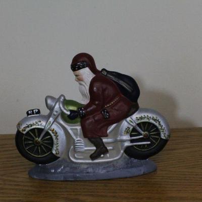 LOT #348: Santa Claus Motorcycle Delivery MONIâ„¢ Home Holiday Deco 