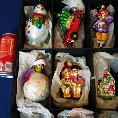 Lot 355: Tray Of Christopher Radko