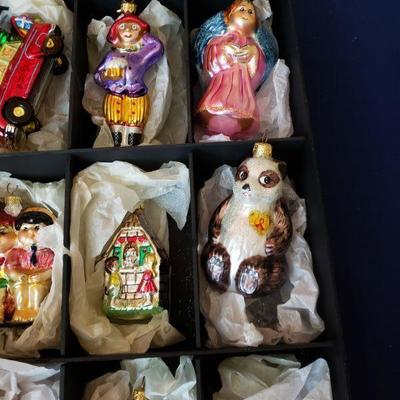Lot 355: Tray Of Christopher Radko
