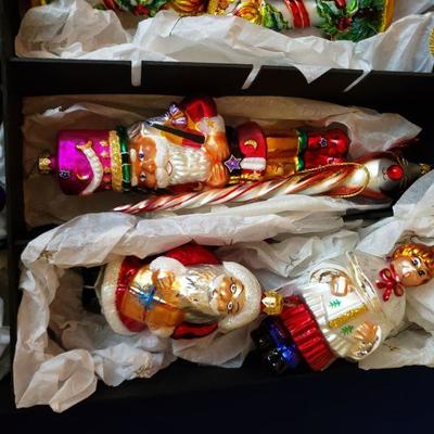 Lot 356: Tray of Christopher Radko Ornaments 