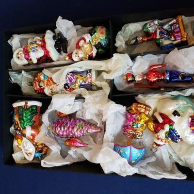 Lot 357: Tray of Christopher Radko Ornaments 