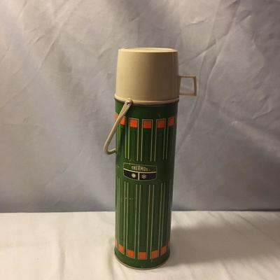 Lot 48 - Thermos & More