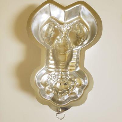 Lot 368: Lobster Mold