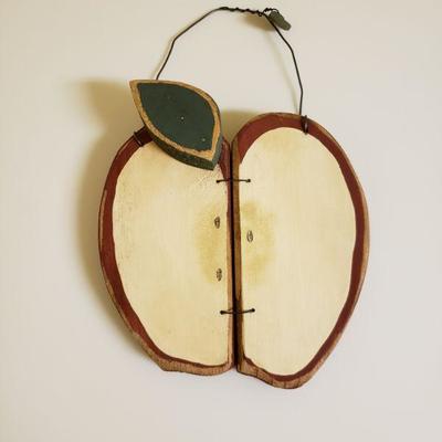 Lot 369: CHESTNUT LANE CREATIONS Apple Hanging 
