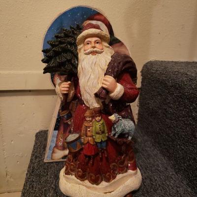 Lot 387: Santa with Box