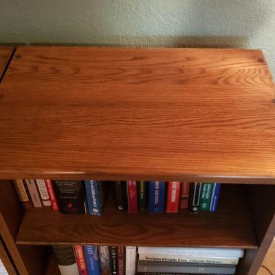 Lot 400: Small Ranch Oak Bookcase