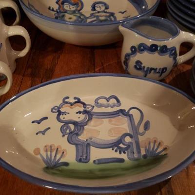 Lot 425: M.A. Hadley Dish Set