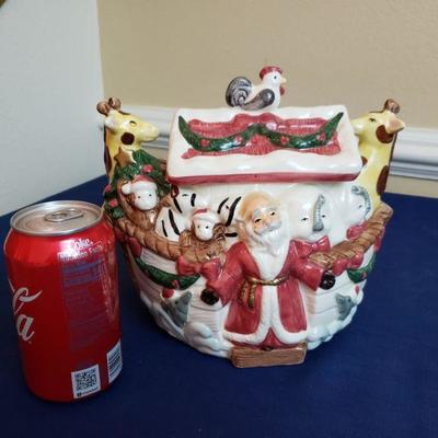 Lot 430: Fitz and Floydâ„¢ Ceramic Holiday Deco Noah's Ark Cookie Jar
