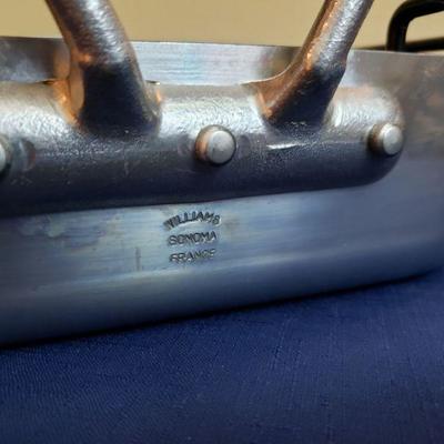 Lot 433: William Sonoma Roasting Pan