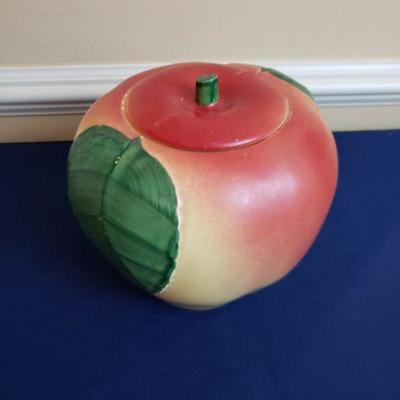 Lot 435: Antique Apple Cookie Jar