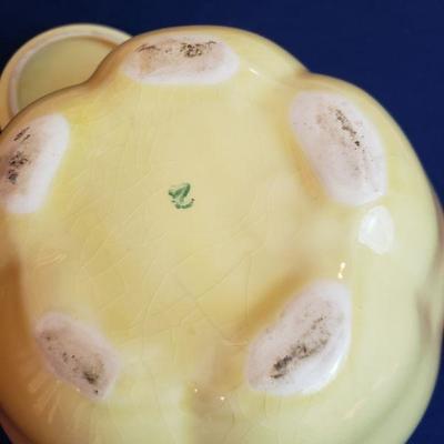 Lot 435: Antique Apple Cookie Jar