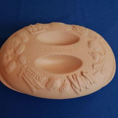 Lot 437: Romertopf Baking Dish???