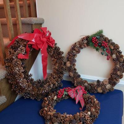 Lot 445: (3) Wreaths