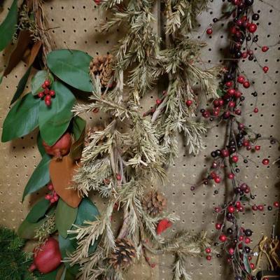 Lot 447: (3) Strands of Mantel/Table Deco