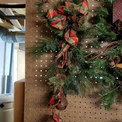 Lot 451: Greenery with Bells