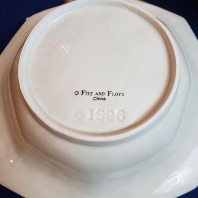 Lot 455: Fitz & Floyd (3) Pieces