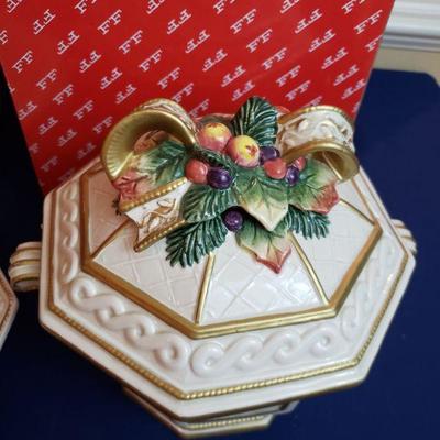 Lot 455: Fitz & Floyd (3) Pieces