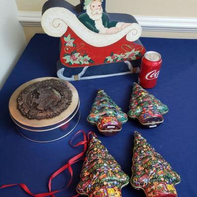 Lot 456: Metal Tin and Handpainted Chocolate Box