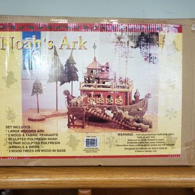 Lot 478:  Noah's Ark