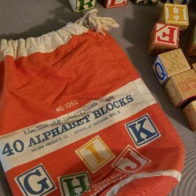 LOT #481: Vintage Alphabet Block Set w/ Canvas Bag