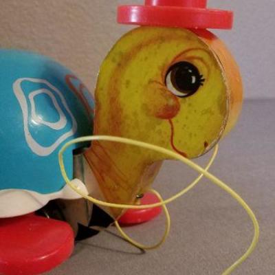 LOT #482: Vintage 1960's Kid's Pull Turtle Toy