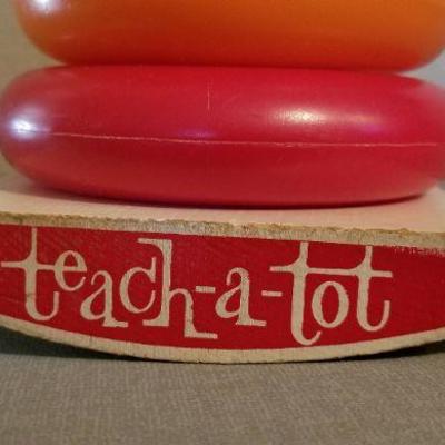 LOT #484: Vintage Kid's Ring Stack Game 
