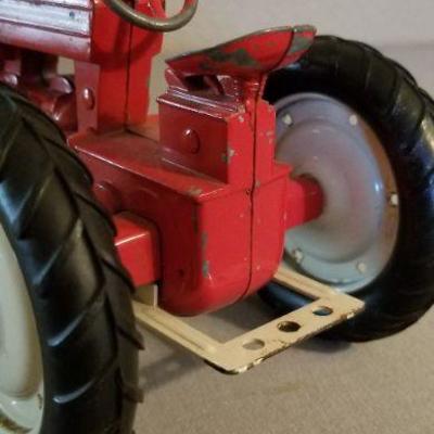 LOT #486: Vintage True Scale Tractor