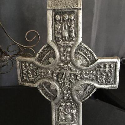 Grouping Religious Decor Lot 149