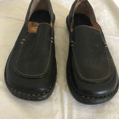 Lot of 3 Shoes Sketchers Shape Ups Born Haflinger Lot # 179